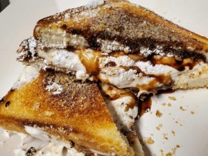 Stuff’D Grilled Cheese & Tots
